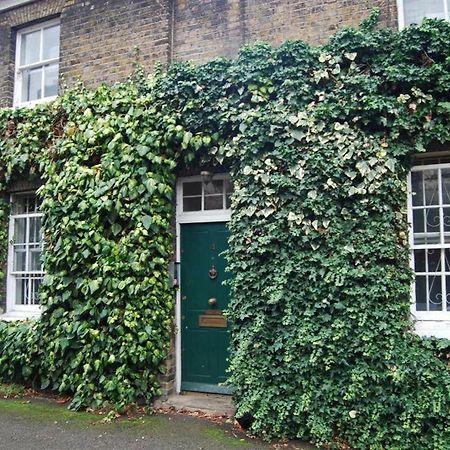 4 St Martins Almshouses Apartment London Bagian luar foto