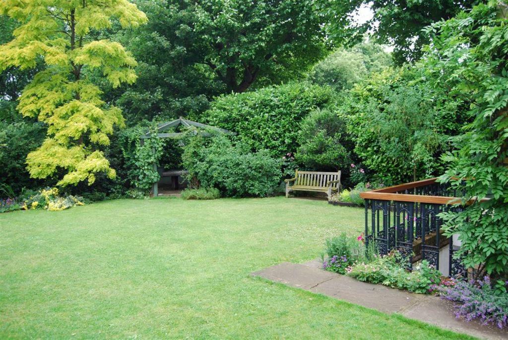4 St Martins Almshouses Apartment London Bagian luar foto